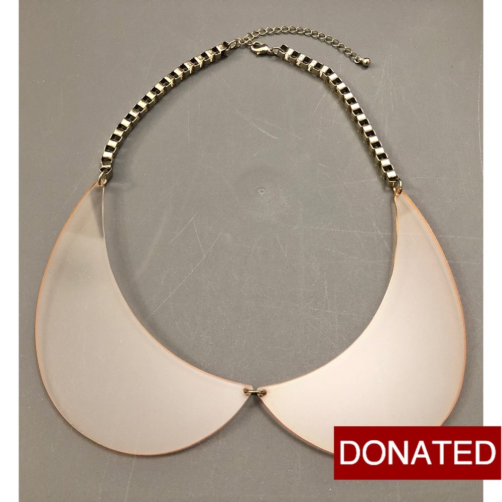 DONATED x 💜 2/$30 NWOT Orange Necklace Forever 21